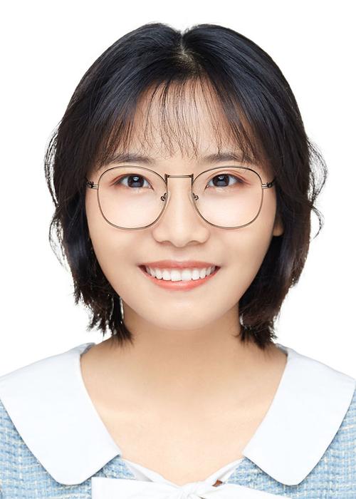 Người phụ nữ   bút chì